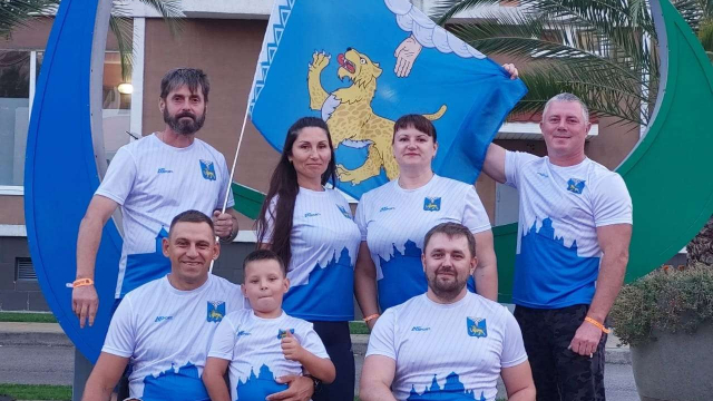 Спортсмены Псковской областной организации ВОИ, члены Псковской региональной 