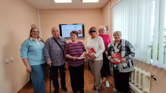 Урок финансовой грамотности прошел в Новосокольнической ПРО ВОИ