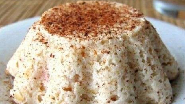 Яблочное суфле - отличный десерт, который может украсить любое чаепитие. 