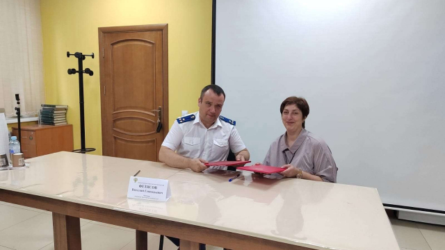 Сегодня (08.08.2023), состоялась встреча Прокурора Псковской транспортной прокуратуры Виталия Геннадьевича Фетисова с представителями Псковской областной организации инвалидов.