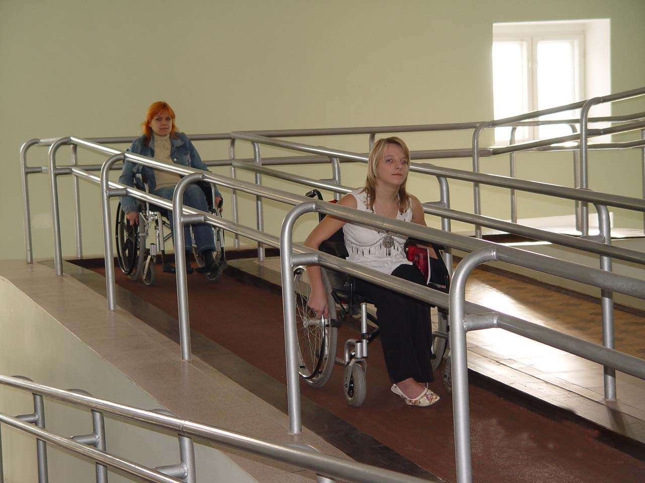 Инвалид в общежитии